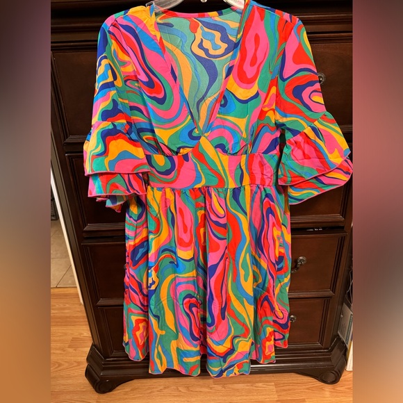 Dress 👗 - Picture 2 of 6